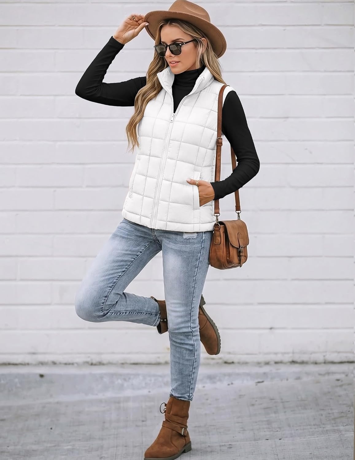 image:imageZeagoo Womens Lightweight Quilted Puffer Vest Stand Collar Zip Up OuterwearWhite