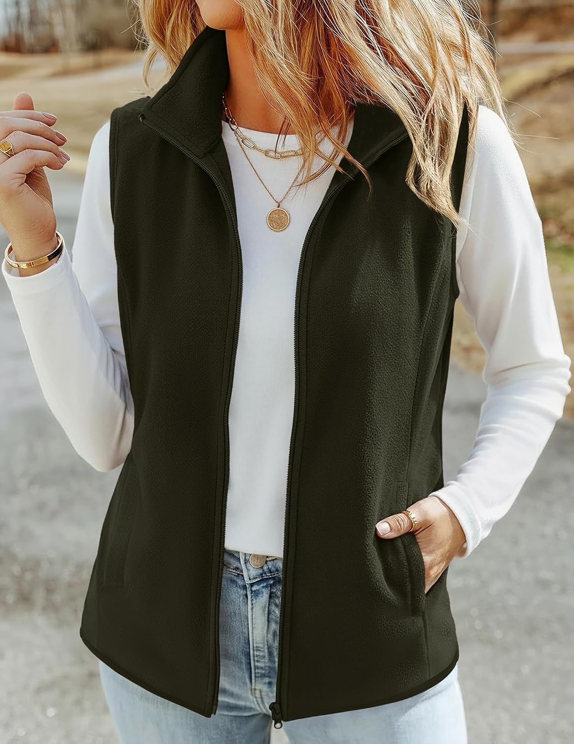 image:imageZeagoo Womens Outerwear Vests With Pockets Zipper Sleeveless Fleece JacketsArmy Green