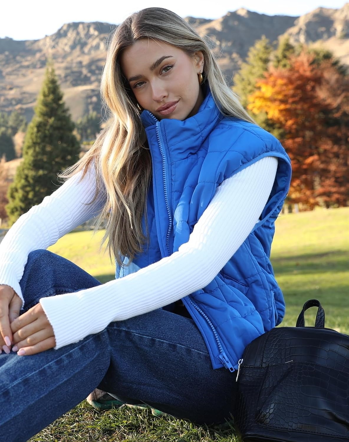 image:imageZeagoo Womens Puffer Vest Ladies Sleeveless Zip Up OuterwearBlue