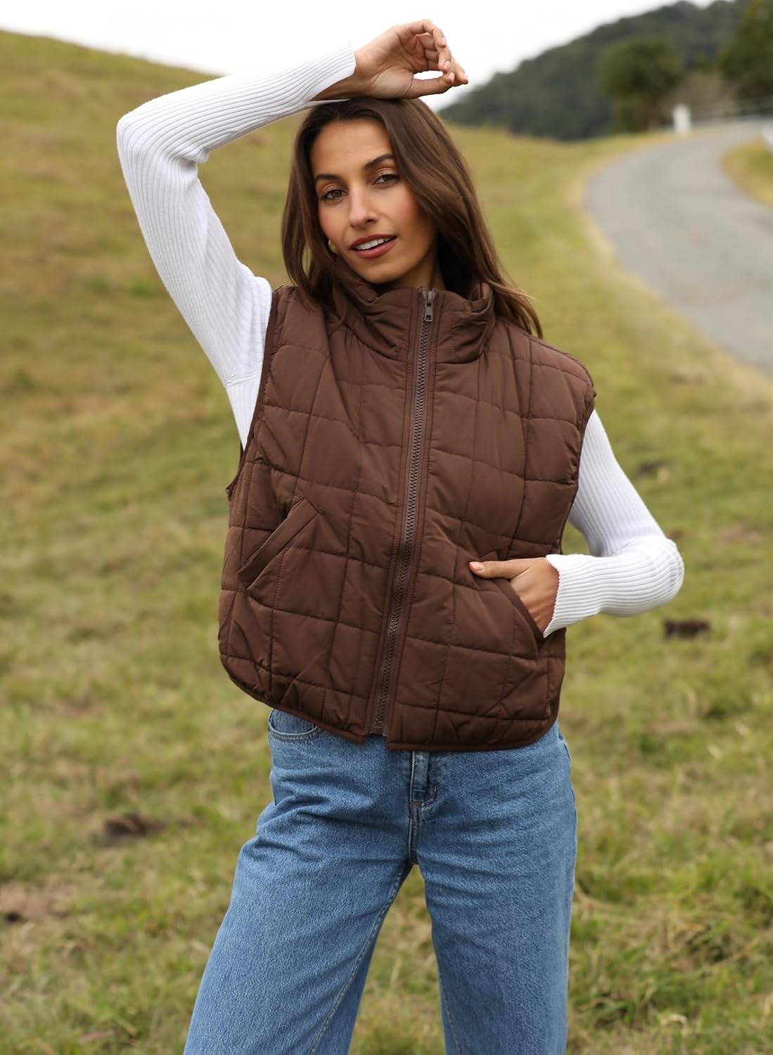 image:imageZeagoo Womens Puffer Vest Ladies Sleeveless Zip Up OuterwearChocolate Brown