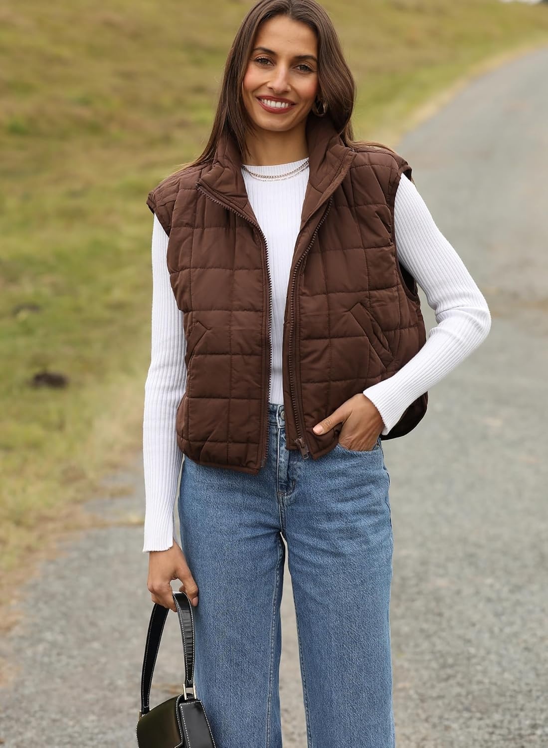 image:imageZeagoo Womens Puffer Vest Ladies Sleeveless Zip Up OuterwearChocolate Brown
