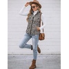 Zeagoo Womens Lightweight Quilted Puffer Vest Stand Collar Zip Up Outerwear(Leopard Apricot)
